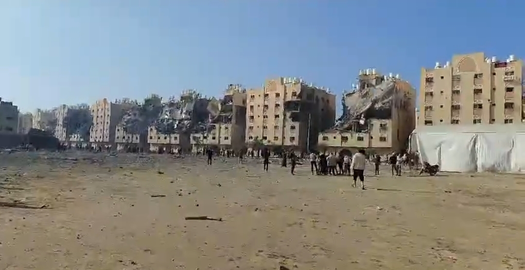 الاحتلال يدمر ابراج حمد في غارات توصف بانها الأكثر دموية منذ بدء الحرب على غزة