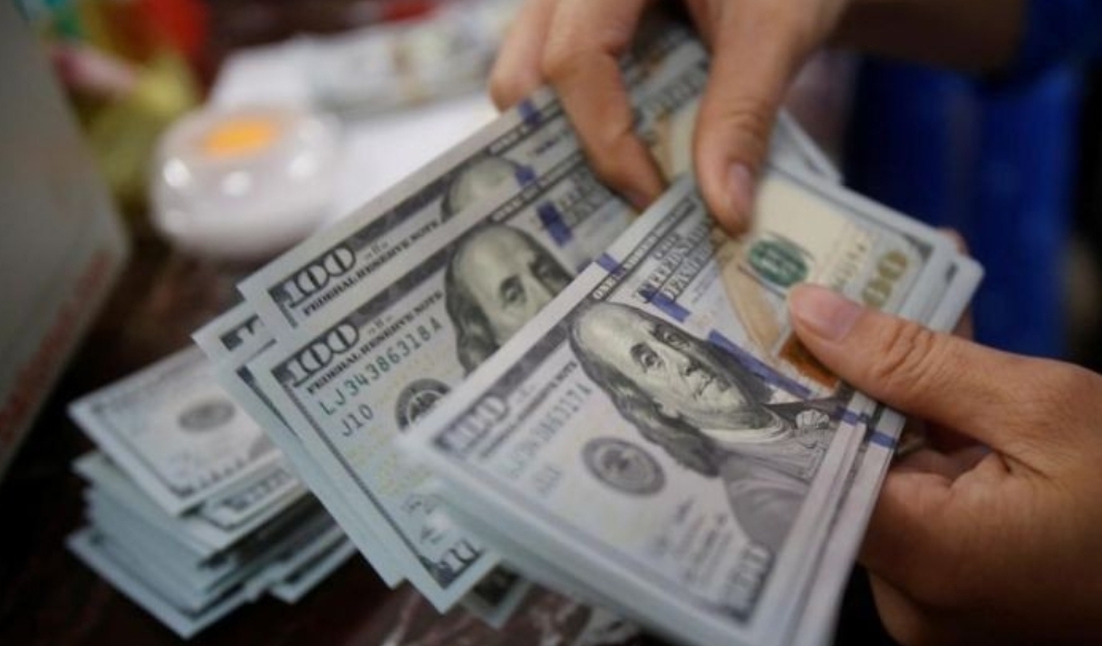 تواصل تراجع اسعار صرف العملات الاجنبية امام الريال اليمني اليوم الاربعاء 6 مارس 2024