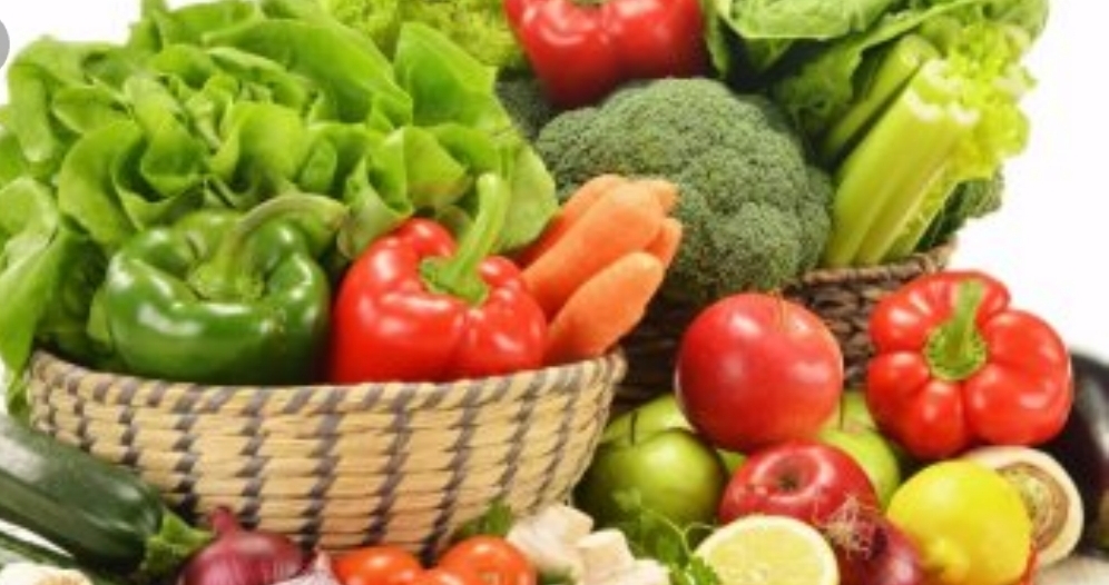 التغذية السليمة والأطعمة صحية خير وقاية لخطر تشكل الكولسترول الضار
