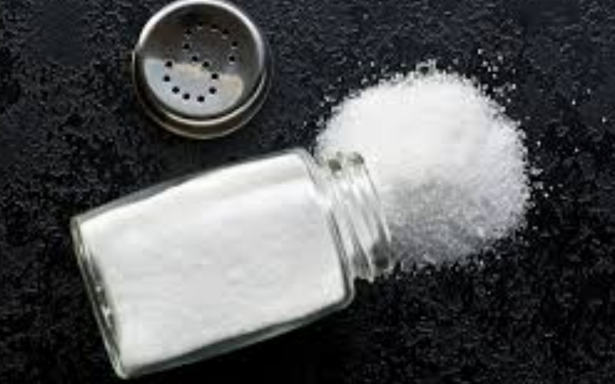 أسباب مهمة ستجعل تقلع عن استخدام عن الملح