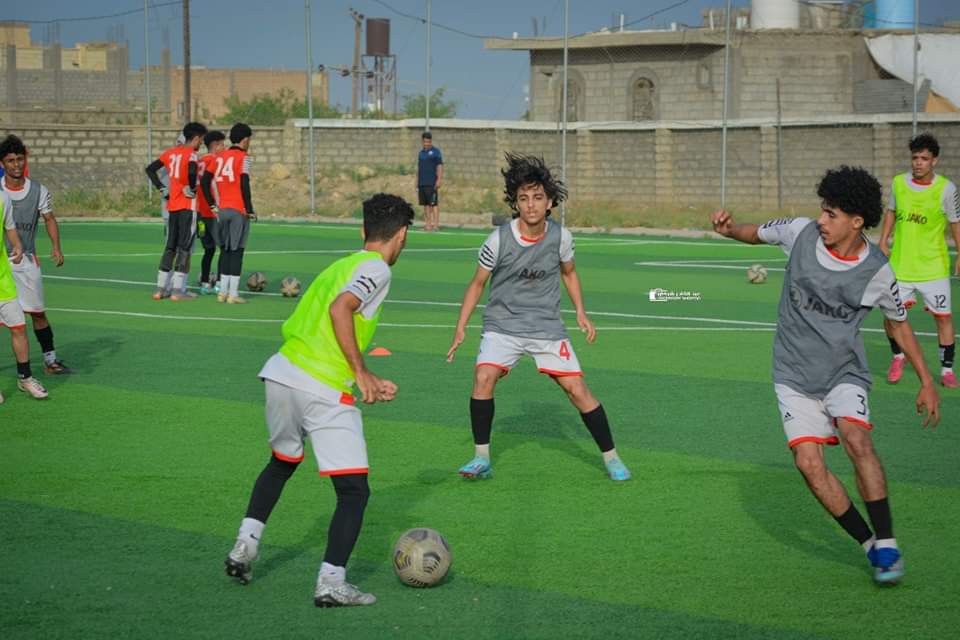 استعدادا لغرب آسيا ..منتخب الشباب يجري حصتين تدريبية مكثفة في لودر